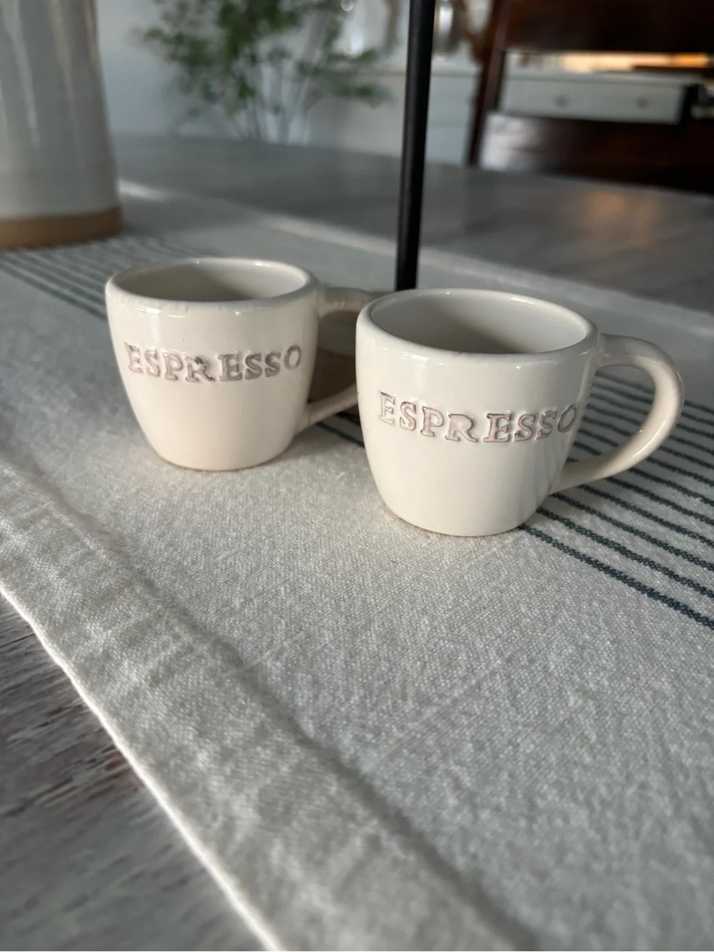 🍃🦋 Pottery Barn Cream Espresso Mugs - Set of 2